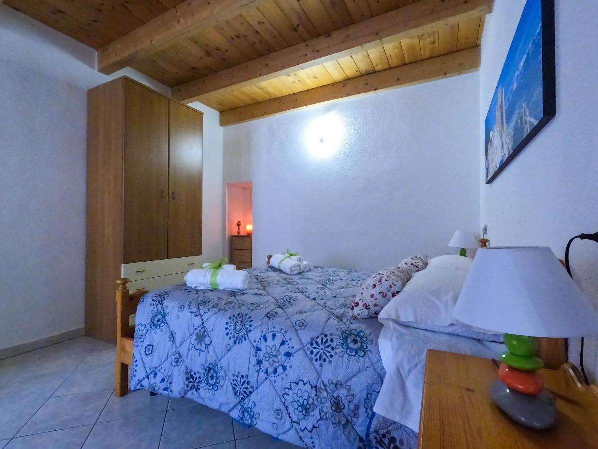 Bed and Breakfast San Domenico House - Centro Storico à LʼAquila Extérieur photo