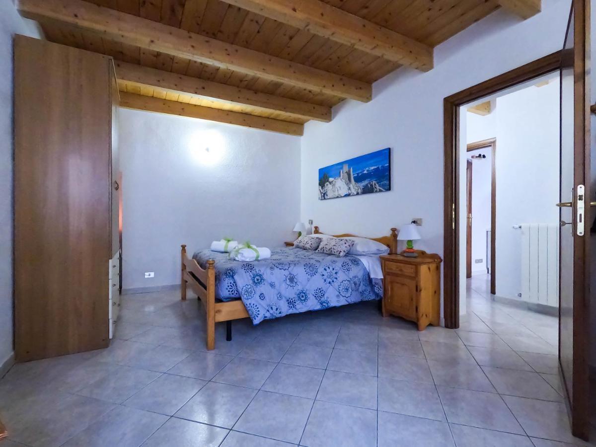 Bed and Breakfast San Domenico House - Centro Storico à LʼAquila Extérieur photo