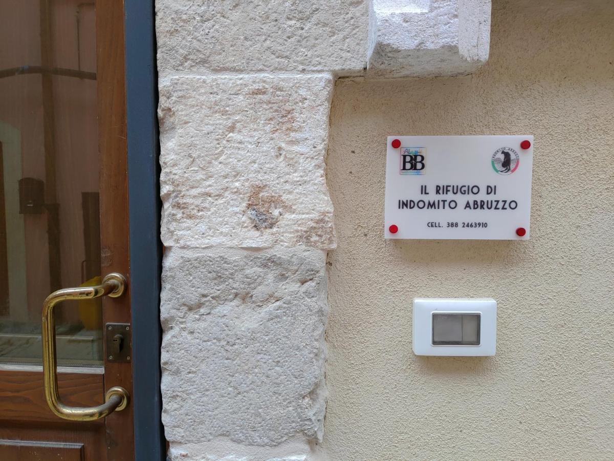 Bed and Breakfast San Domenico House - Centro Storico à LʼAquila Extérieur photo